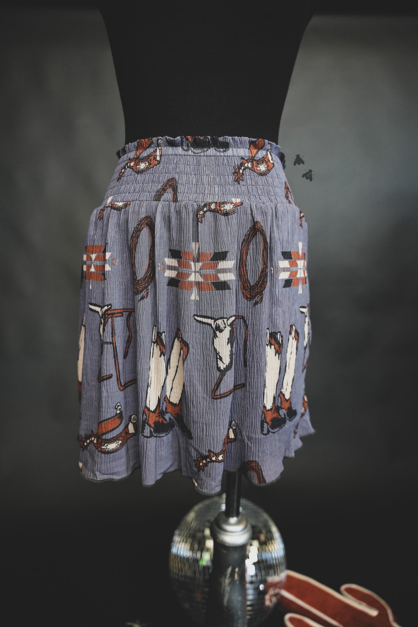 SPUR 'EM SILLY SKORT sz small only