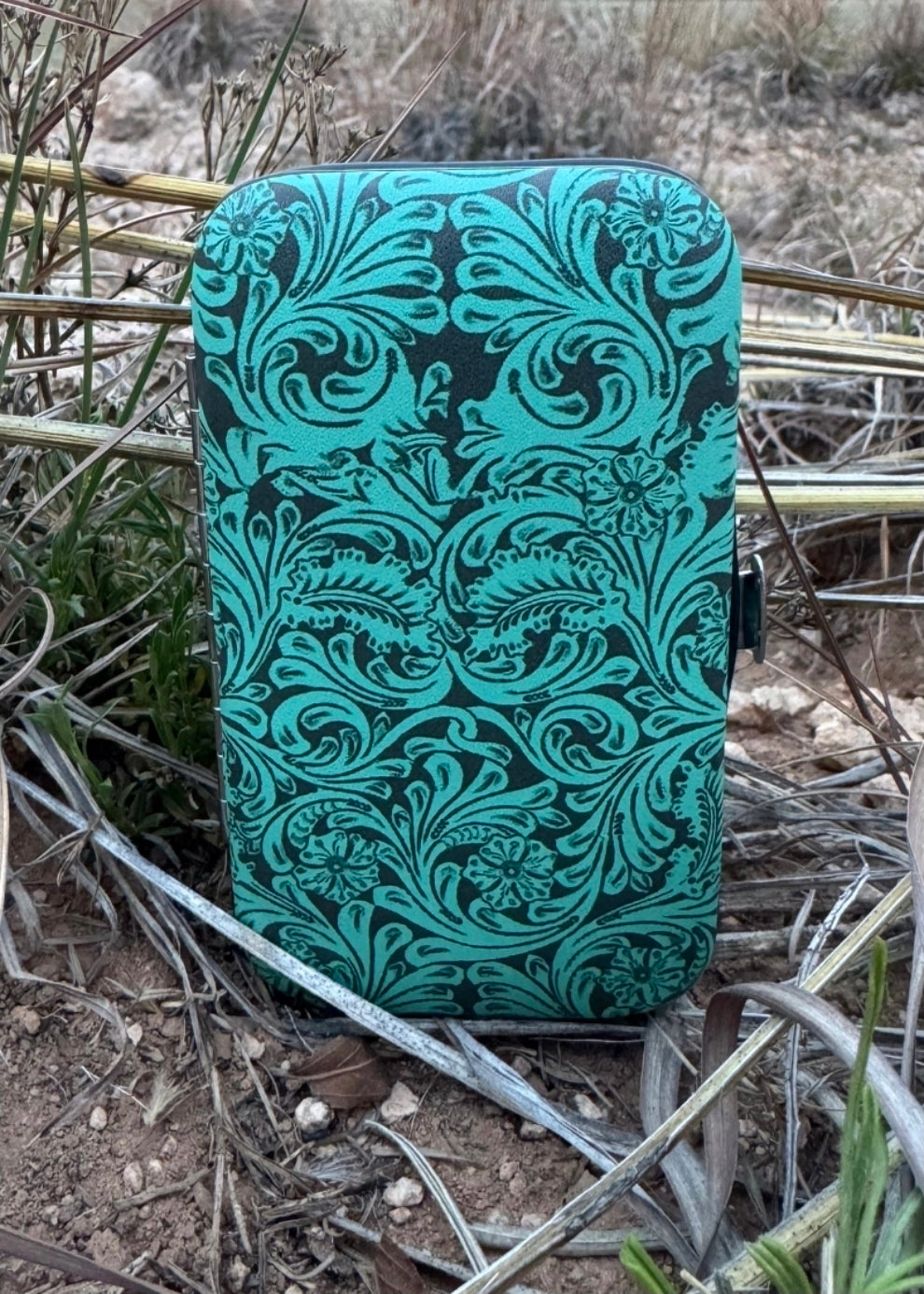 Tooled in Turquoise Manicure Set