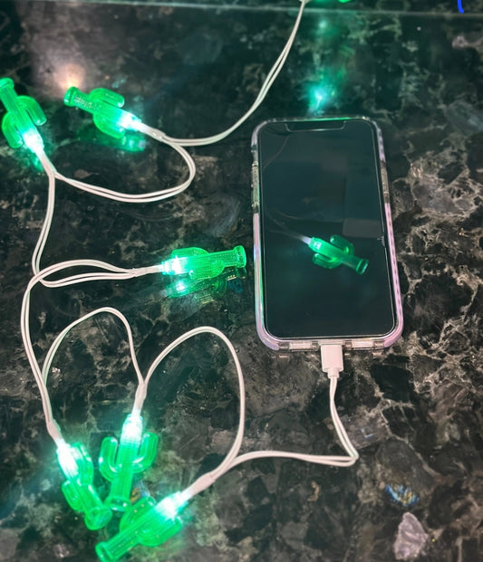 Cactus Fun" Iphone Charger