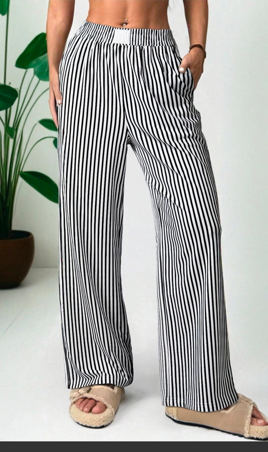 Stripe Pocketed Elastic High Waist Pants