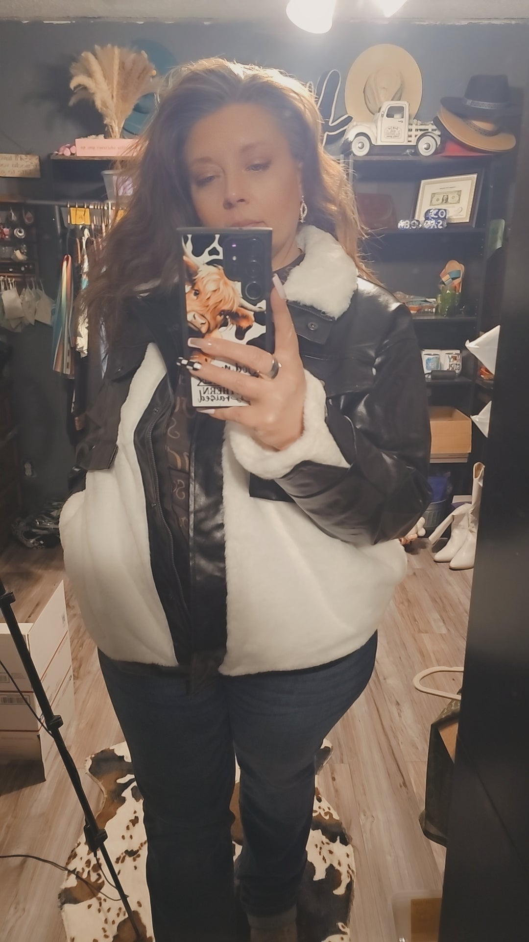COOL GIRL
